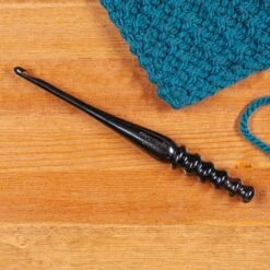 Ebony Wood Crochet Hooks -Clover Store 634I