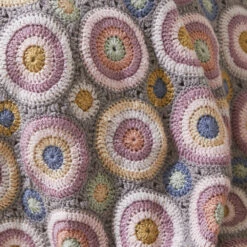 Magic Circles Afghan -Clover Store 95563b