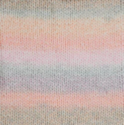 Square Knit Blanket -Clover Store Cats Cradle2.58.18PM c97cefe1 3842 4321 89c6 7c5e04745068