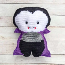 Vampire Amigurumi Kit