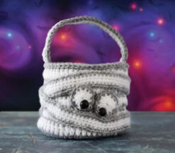 Mummy Bag Crochet Kit