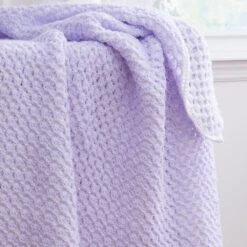 Reversible Baby Blanket -Clover Store M96624d