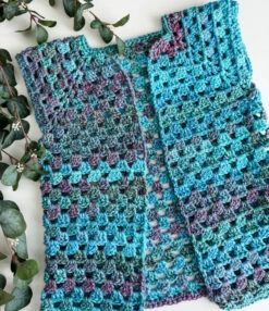 Chunky Granny Crochet Cardigan -Clover Store Screen Shot 2024 04 23 at 3.20.13 PM