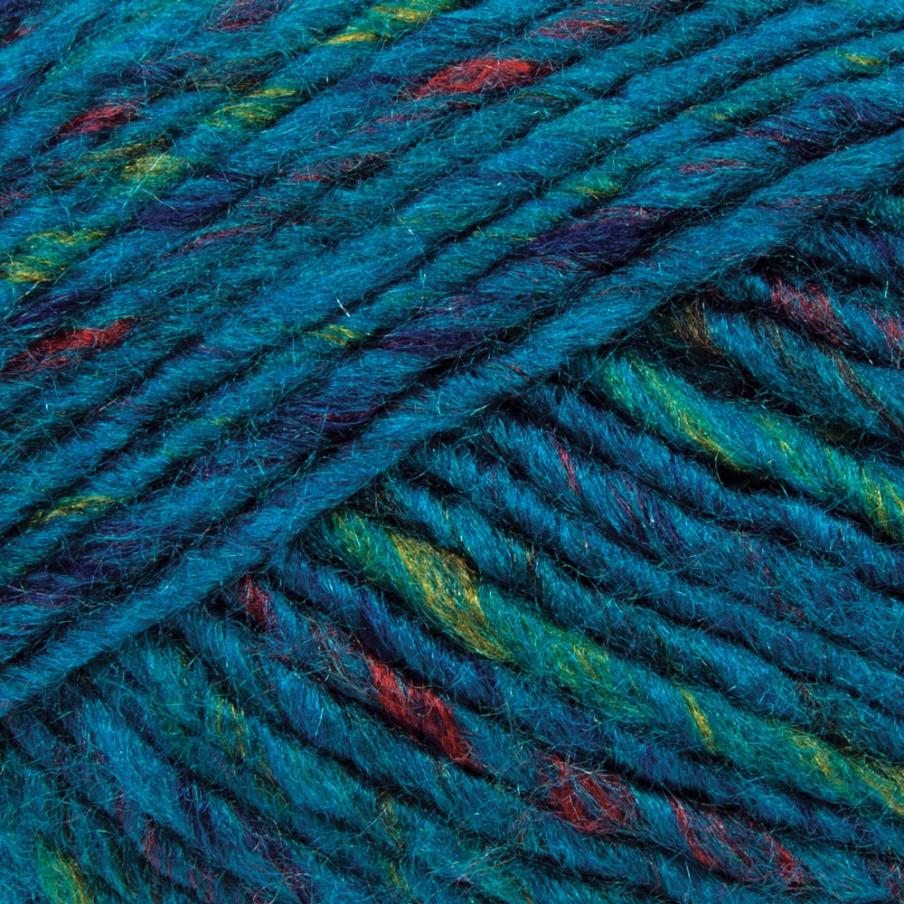 Textured Diamonds Poncho 3 Textured Diamonds Poncho - Image 3