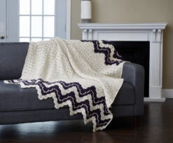 Deep V Throw 19 Deep V Throw -Clover Store bestvaslueafgan web 0346