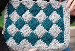 Dancing Diamonds Crochet Tote Bag -Clover Store crochetPurse CU