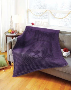 A Child Is Born Throw -Clover Store m96202merlot