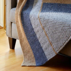 Trinity Throw -Clover Store mary maxim christmas6429